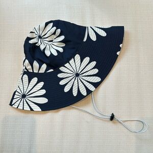 NWT Solar Cool Tourist Sun Hat